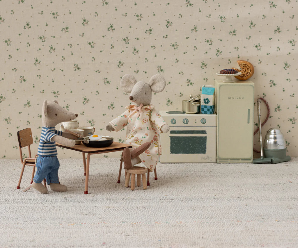 Maileg - Tafel- en stoelset - Muis - Donker poeder
