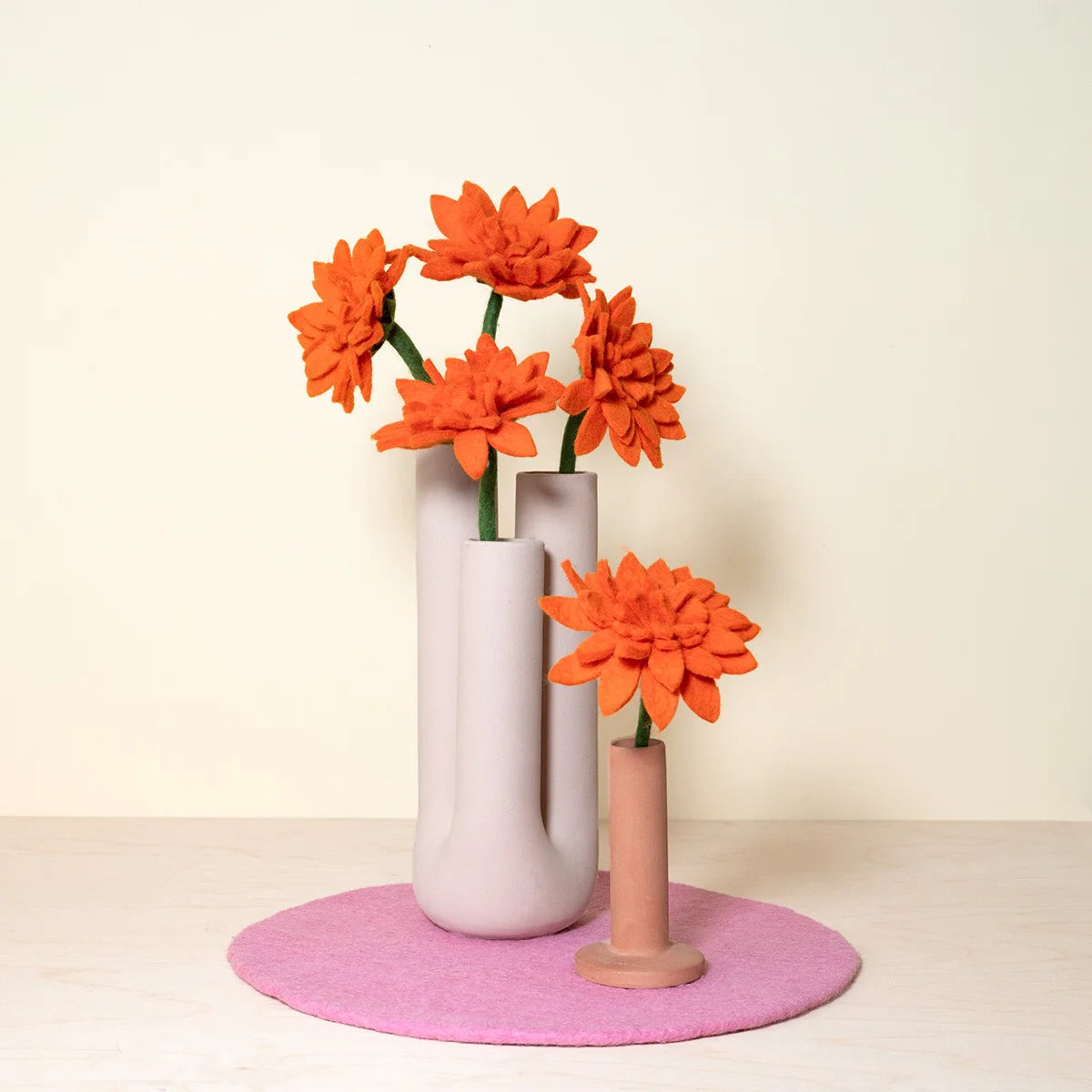 Sjaal met verhaal - Gerbera Oranje