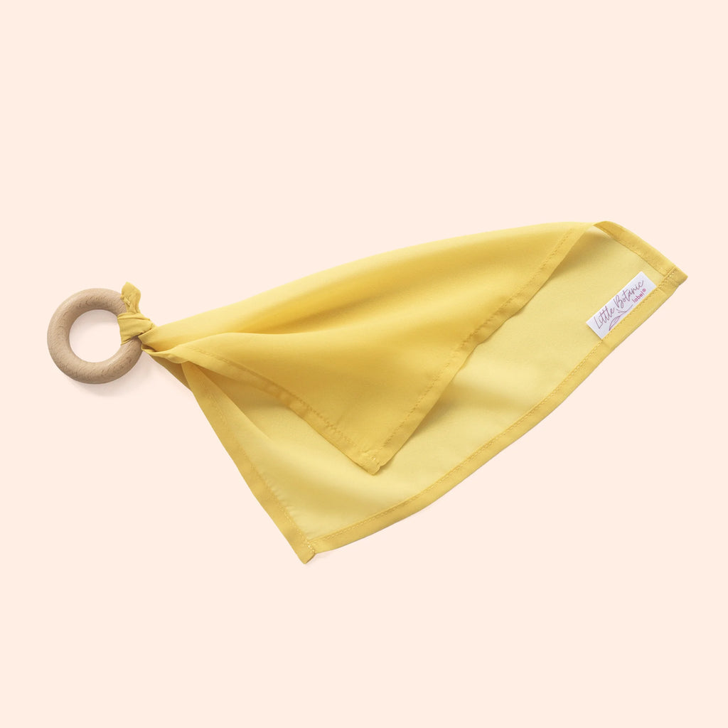 Little Botanic Label - Kleine speeldoek met houten ring - Geel