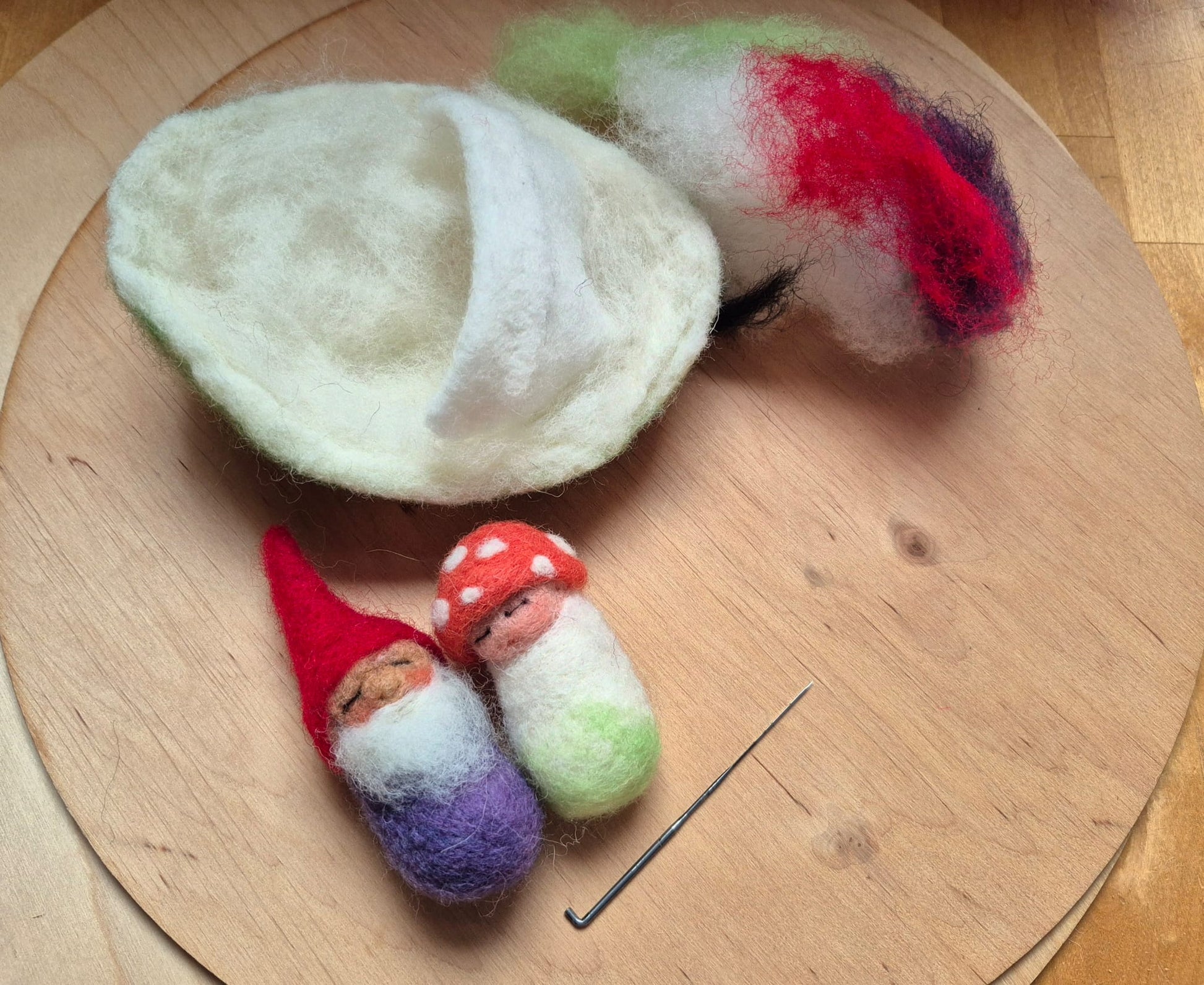 Eentje van Margo Workshop Naaldvilten: Kabouter & Paddenstoelkindje - 19 april