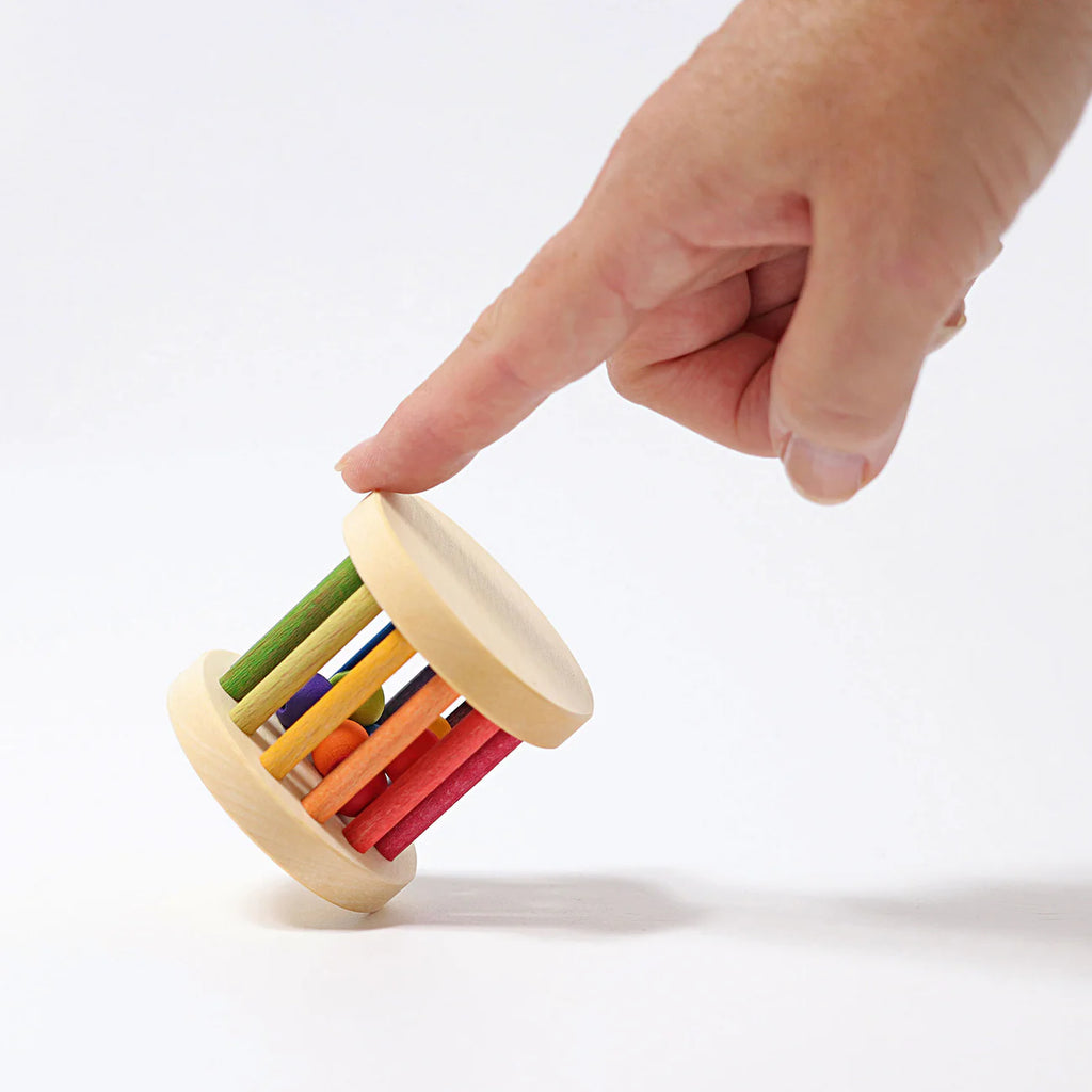 Grimm's - Mini baby roller - Regenboog met belletje - Hout